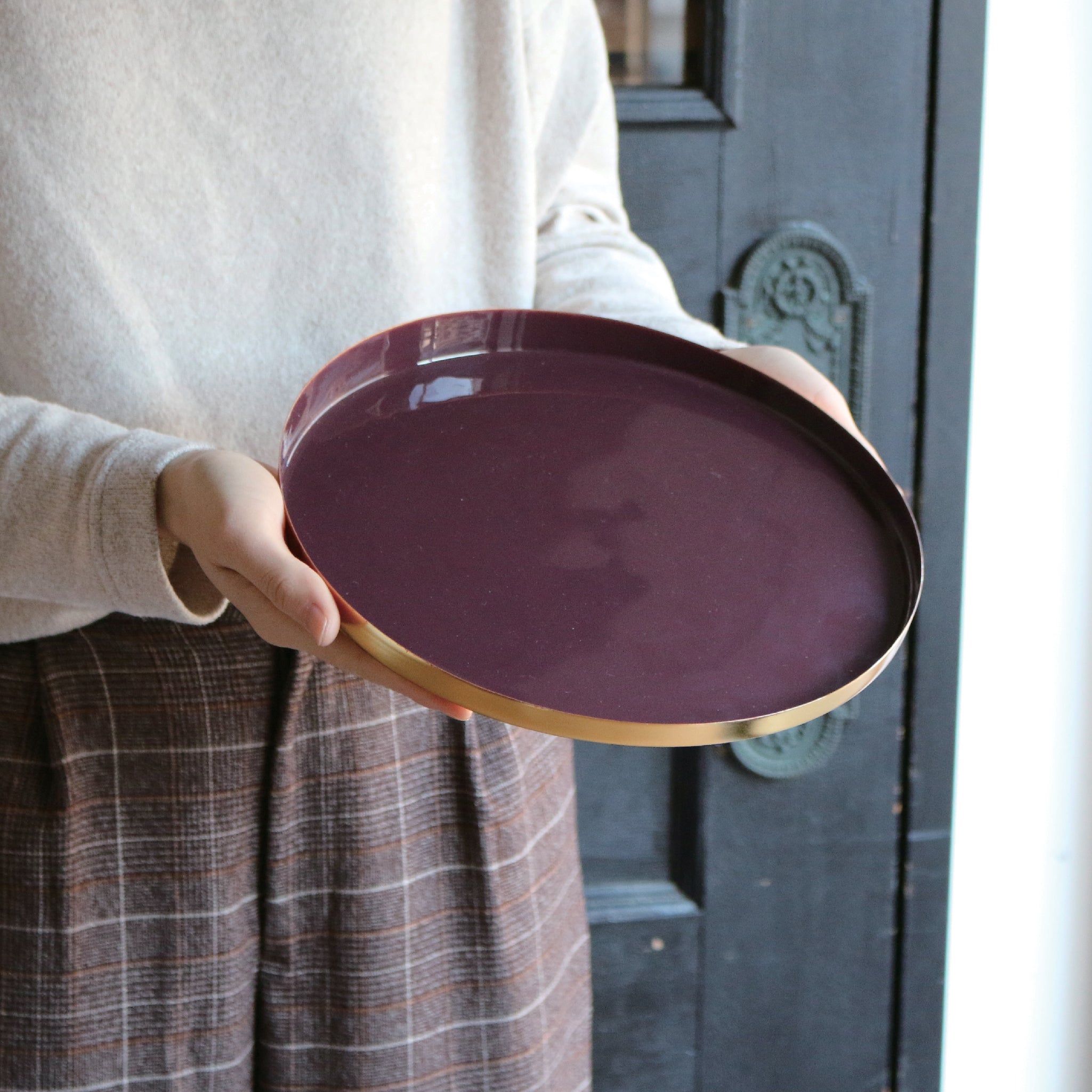Enamel Round Tray 01