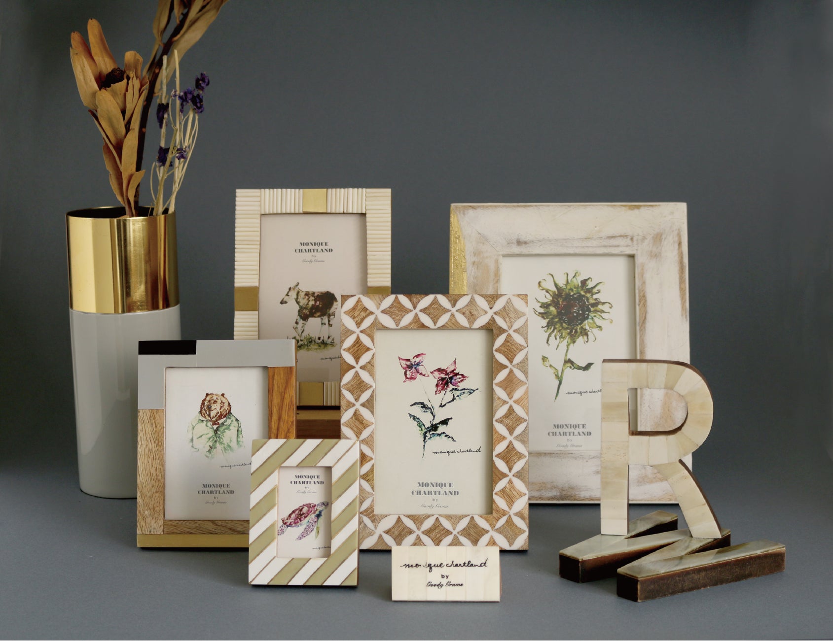 Photo Frame - Vivika